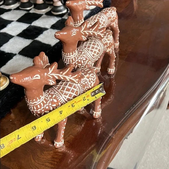 Pottery Barn Ceramic Gingerbread Reindeer Set of 3. NWOB. - Picture 6 of 6